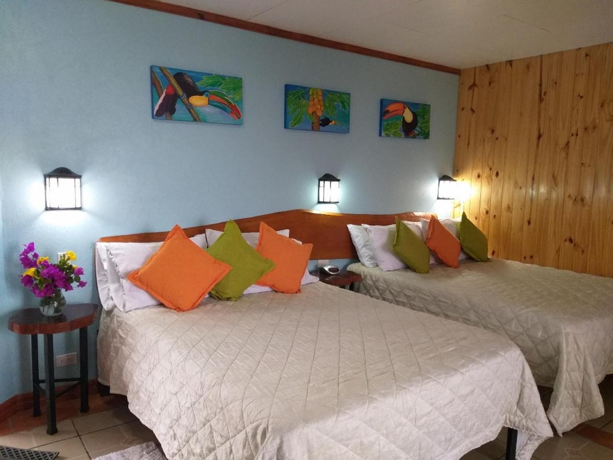 Guayabo Lodge Santa Cruz  외부 사진