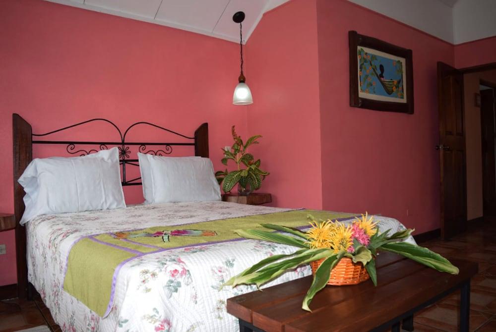 Guayabo Lodge Santa Cruz  외부 사진