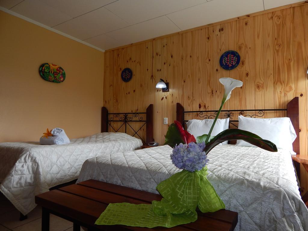 Guayabo Lodge Santa Cruz  외부 사진