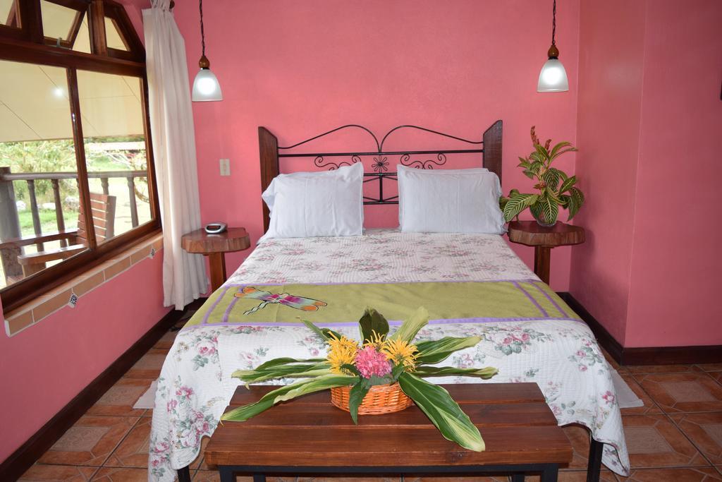 Guayabo Lodge Santa Cruz  외부 사진