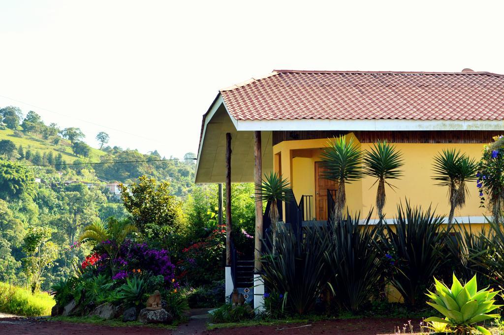 Guayabo Lodge Santa Cruz  외부 사진