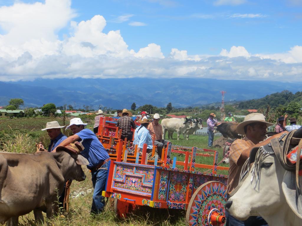 Guayabo Lodge Santa Cruz  외부 사진